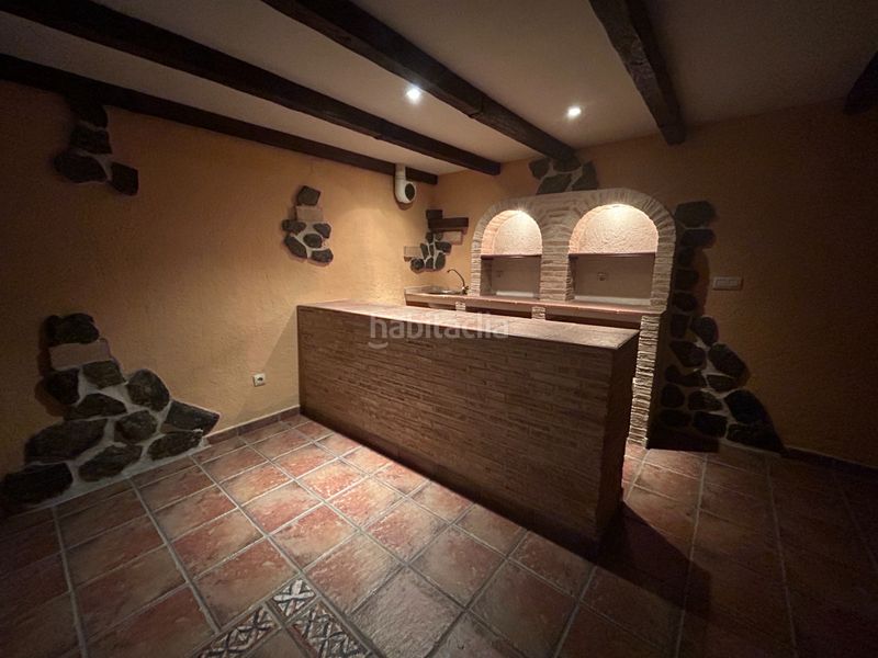 Foto 0749256f-4608-408a-822b-dbb2fbf107e1. Casa adossada amb calefacció aparcament a Corpa