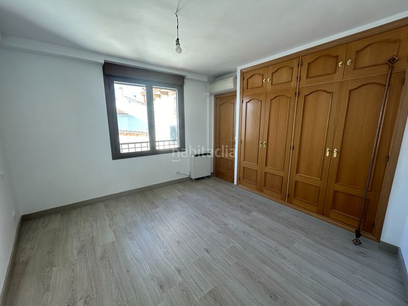 Foto 0b1094cc-1d6d-41e5-bda1-45ea509bd994. Casa adossada amb calefacció aparcament a Corpa