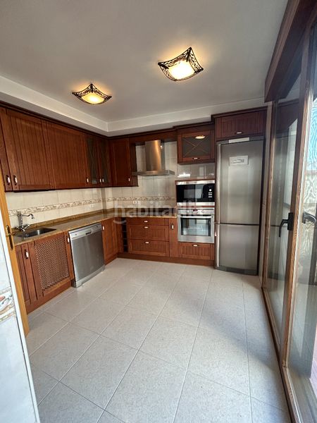 Foto 1564d05a-18e1-4a2e-8d96-26d4dee07678. Casa adossada amb calefacció aparcament a Corpa