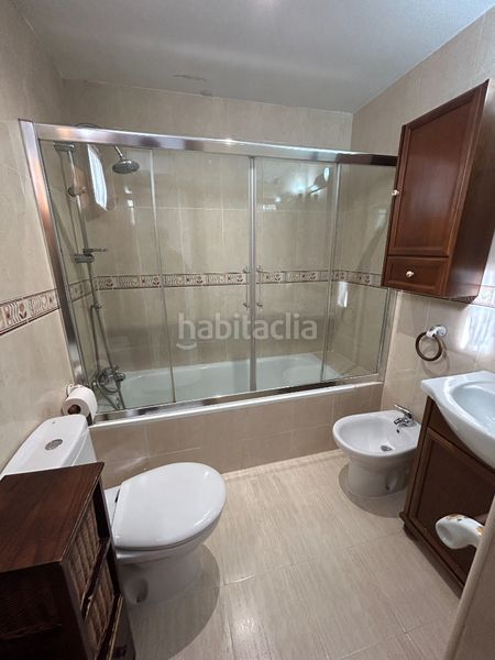 Foto 172f6ddd-4af9-4a44-bea3-3dfb5525531d. Casa adossada amb calefacció aparcament a Corpa