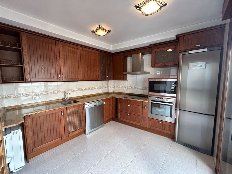 Foto e0d44993-83ab-41af-8289-a6bfb57e7c34. Casa adossada amb calefacció aparcament a Corpa