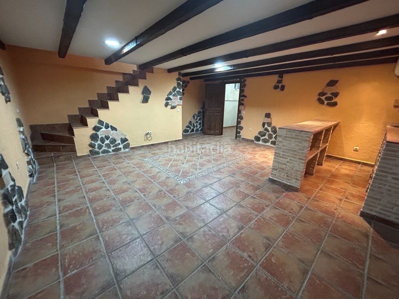 Foto e1449680-2b23-4950-b28e-e634d75f91df. Casa adossada amb calefacció aparcament a Corpa