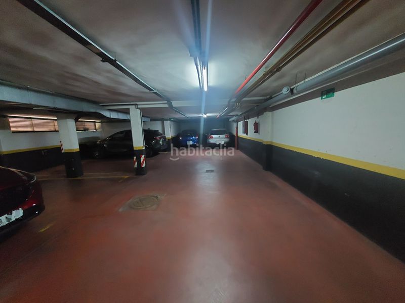 Foto 70ee91d6-4baa-40f3-9530-85b8ad3ad2d4. Aparcament cotxe a Concepción Madrid
