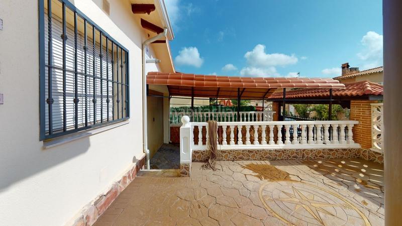 Foto 1c993f9f-902b-4a32-908b-400b2e34f7bb. Chalet mit heizung in Pioz