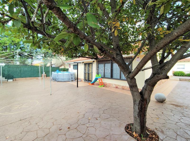 Foto 98b58133-6ba5-4649-a89e-9a0a1a2ac91a. Chalet mit heizung in Pioz