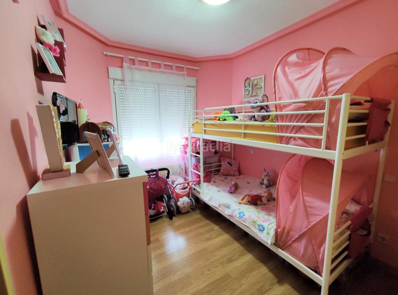 Foto a8d78f36-a016-48ef-a892-87c831af4457. Chalet mit heizung in Pioz