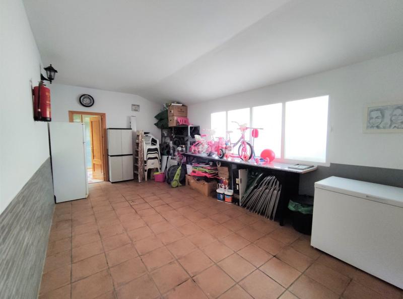 Foto baf3693f-9823-4377-853d-bbf9009fb901. Chalet mit heizung in Pioz