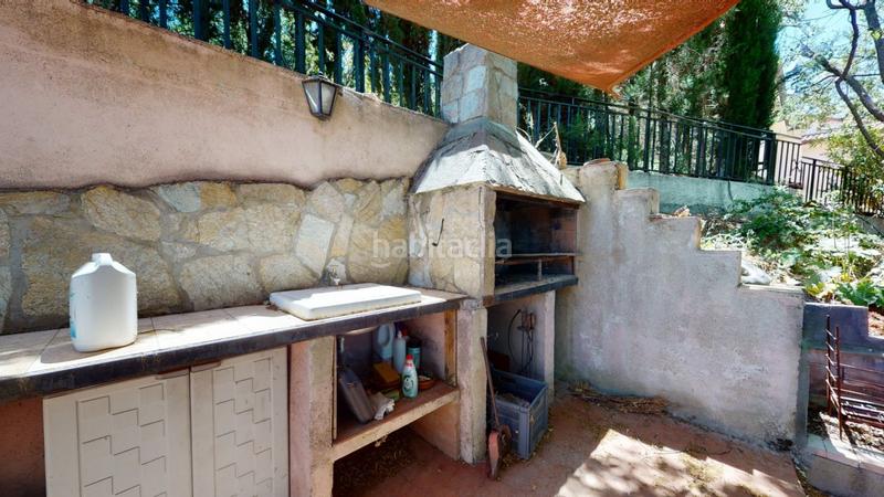 Foto f55c8bbb-15aa-484a-8549-cdaf1ba2ddbe. Xalet amb calefacció aparcament piscina a El Robledal Villalbilla