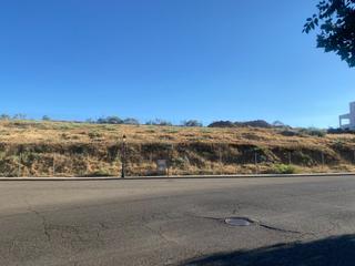 Terreny residencial a Cabanillas del Campo. Parcela de terreno urbano frente al campo de golf en cabanillas