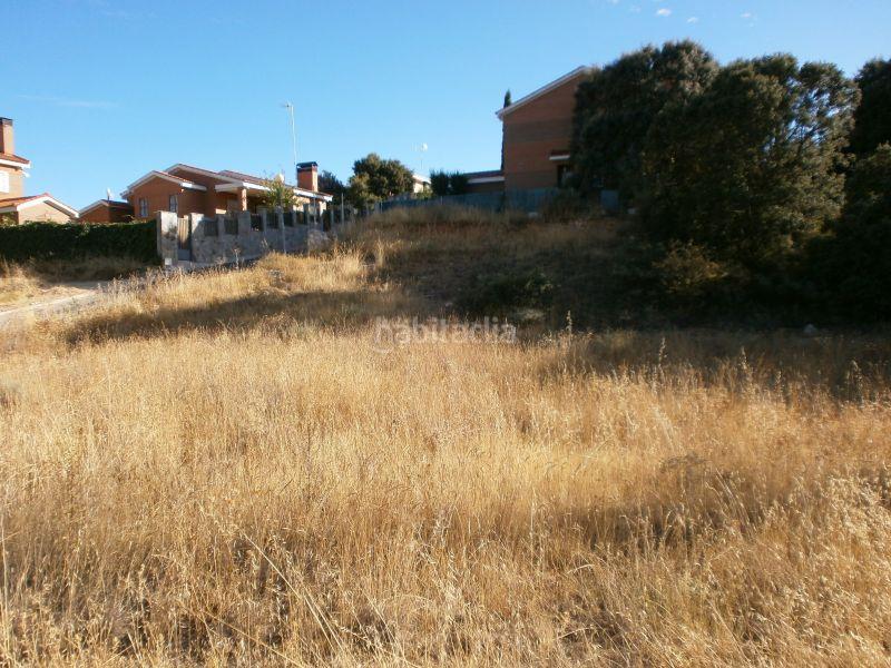 Foto c5c4b005-1f98-4ad8-ac41-cacc3bc192f9. Terrain résidentiel dans Pioz