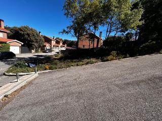 Terreny residencial a Pioz. Parcela bosque del henares