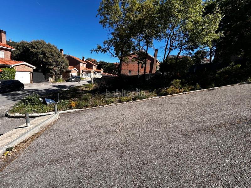 Foto 191e6dc5-e297-4e31-93d5-4a31a6dd0dd2. Terrain résidentiel dans Pioz