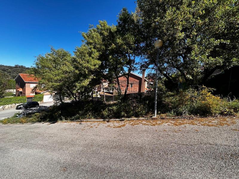 Foto af159fed-0c18-465d-9d1e-d98c97a9155e. Terrain résidentiel dans Pioz