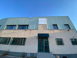 Fabrikhalle in Torres de la Alameda. Nave en venta en torres de la alameda