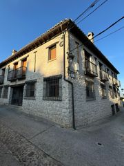 Casa adossada a Alocén. Casa con encanto en alocen
