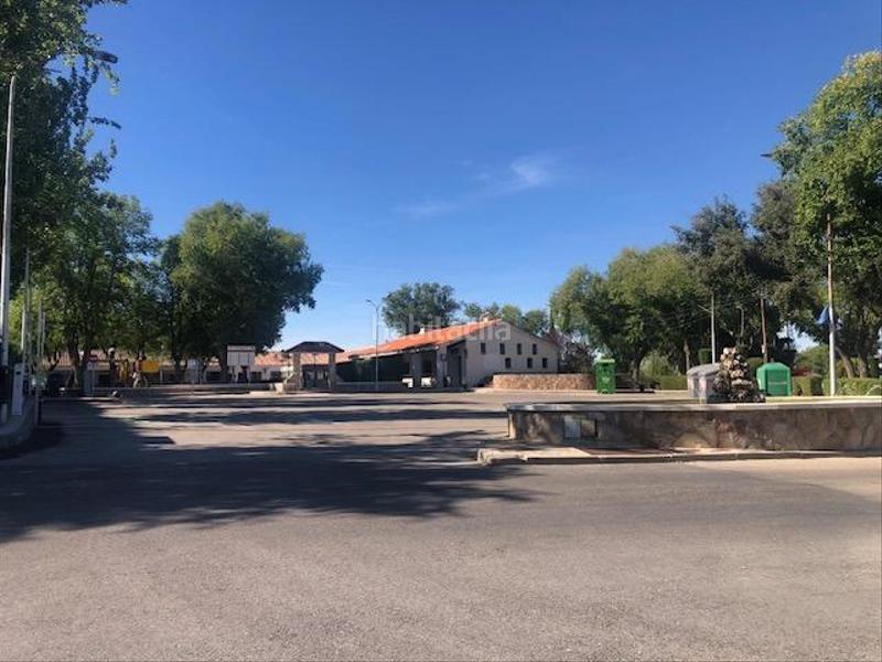 Foto dd7d6ed0-fa30-4af8-90e7-23ecc14c6d73. Terreno residencial espectacular parcela en El Robledal !! en Villalbilla