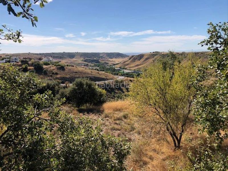 Foto ed9f6de5-ca07-4310-8854-0f02fd735617. Terreno residencial espectacular parcela en El Robledal !! en Villalbilla