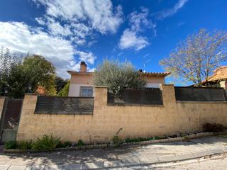 Chalet à Loranca de Tajuña. Venta chalet zona pioz