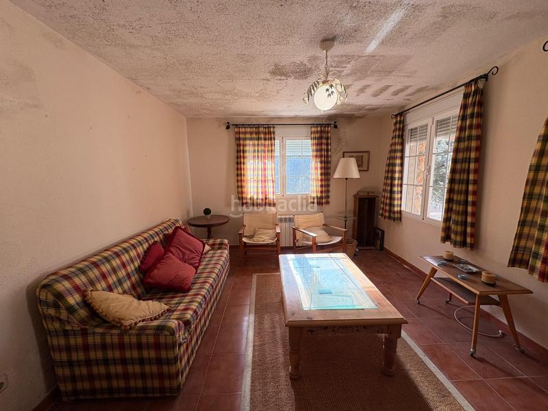 Foto 2c6240e9-94b5-4c42-bdf0-4ffd1b9f9010. Chalet avec chauffage piscine dans Fuentenovilla