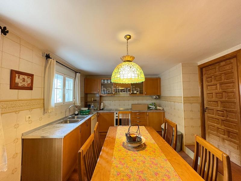 Foto c3a3088e-1e78-4fd6-9182-9b1af535a12d. Chalet avec chauffage piscine dans Fuentenovilla