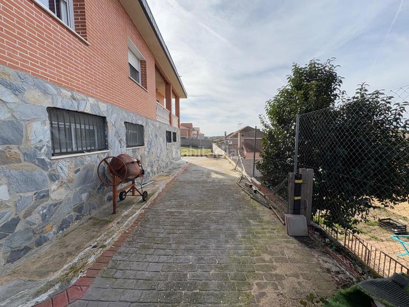 Foto 54851011-01f3-4096-9f7f-8ffa1f1665b0. Chalet avec chauffage parking piscine dans Torrejón del Rey