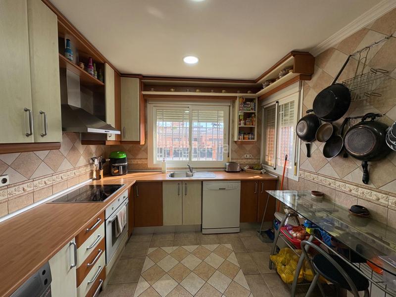 Foto ec2f5ee7-ce35-461d-abba-d03d314e01a7. Chalet avec chauffage parking piscine dans Torrejón del Rey