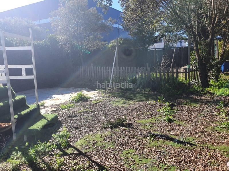 Foto 8a4d71d2-67a1-46ac-bdde-95861fac64c1. Terrain résidentiel dans Pioz