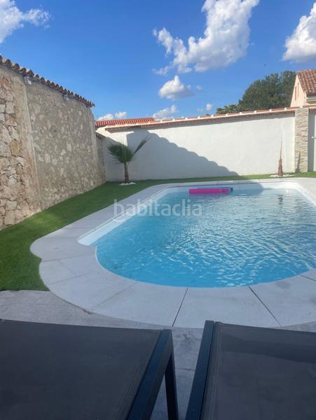 Foto 406cc410-94b4-42da-8f53-33e3e5ea5723. Chalet  con piscina en pleno centro en Villalbilla pueblo Villalbilla