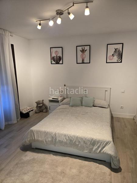 Foto 98c787e9-2693-4ff6-ba45-9a19430d39fa. Chalet  con piscina en pleno centro en Villalbilla pueblo Villalbilla
