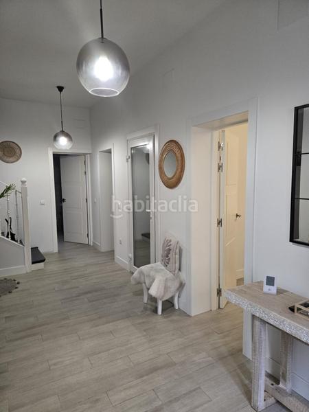 Foto aa2ba1c2-0c18-456f-b15b-f34f11a99ad5. Chalet  con piscina en pleno centro en Villalbilla pueblo Villalbilla