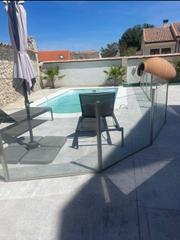 Xalet en Villalbilla Pueblo. Impresionante chalet con piscina en pleno centro de villalbilla