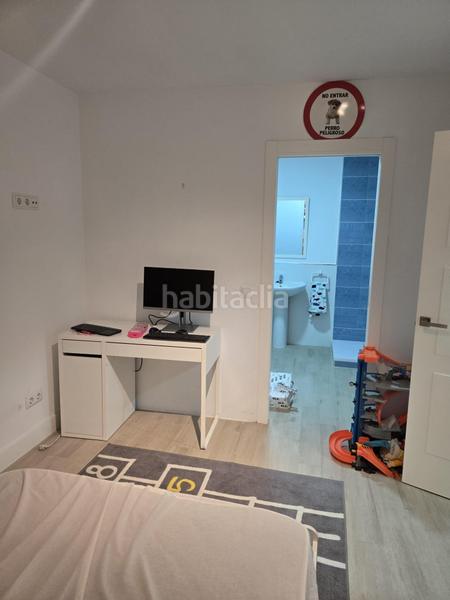 Foto 9149e786-d157-49b3-bfab-9e2b99445752. Chalet  con piscina en pleno centro en Villalbilla pueblo Villalbilla