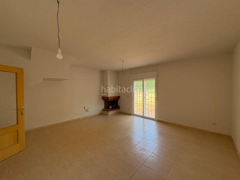 Foto 19700427-e298-4ff3-8e2c-8142767265d6. Xalet amb calefacció aparcament a Pioz