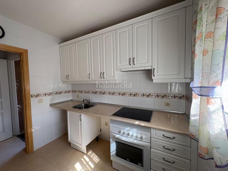 Foto 3ebf47ab-ca8f-4a1b-9e78-058b3fd1cc4d. Xalet amb calefacció aparcament a Pioz