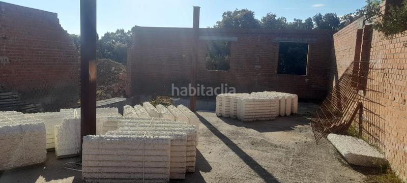 Foto 8c67cc18-1b68-4e5c-8605-70ddde61176d. Terrain résidentiel dans Pioz