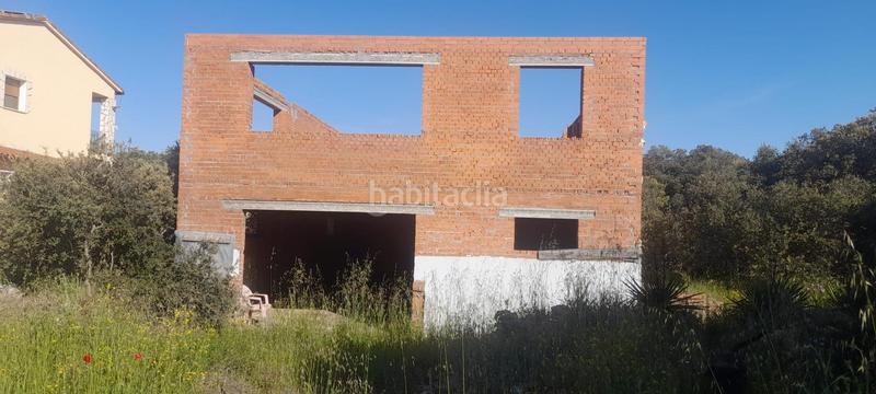 Foto c5497f45-f414-4af3-b7db-713f5393d042. Terrain résidentiel dans Pioz