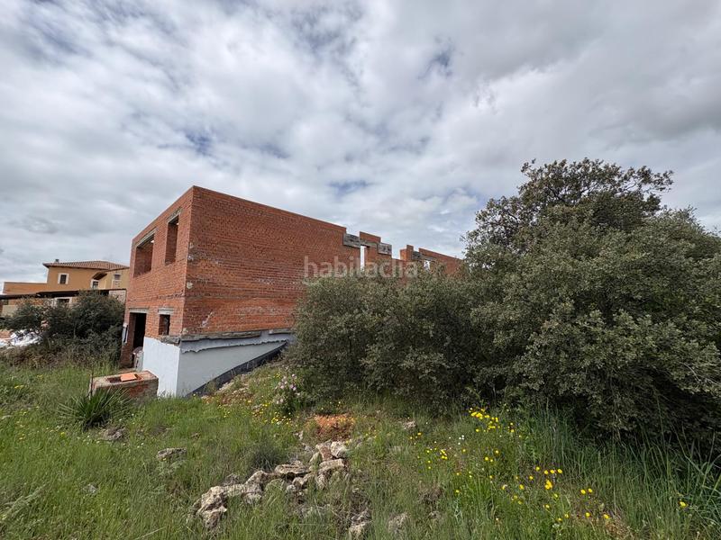 Foto ea60ac19-da4c-454c-a779-c68b80b529f1. Terrain résidentiel dans Pioz