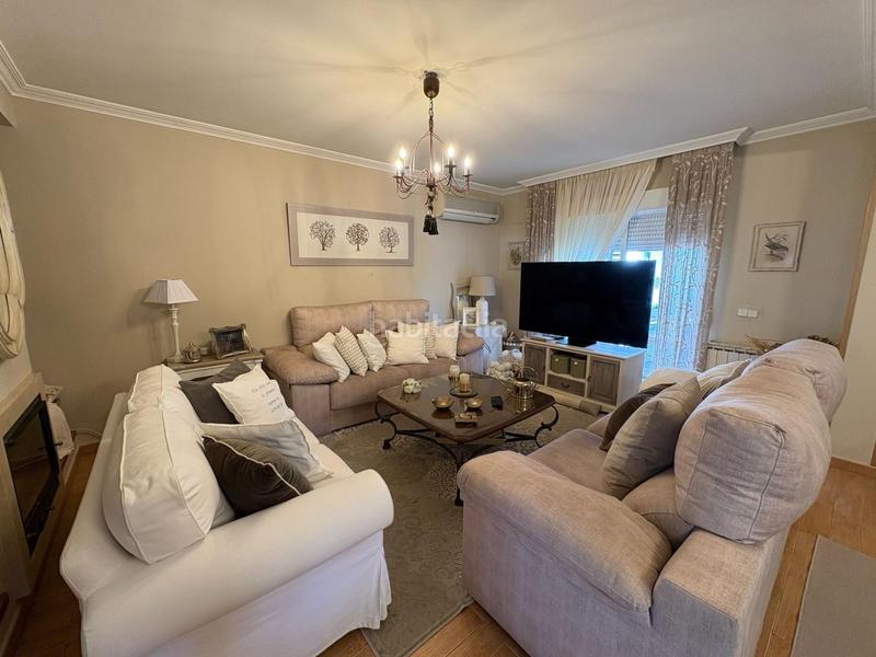 Foto 09568ae9-0ef0-4f7e-8075-1a51f5366fe1. Xalet amb calefacció piscina a Peñas Albas - Zulema Villalbilla