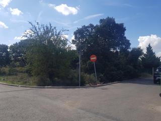 Terreny residencial a Pioz. Parcela de esquina en zona pioz
