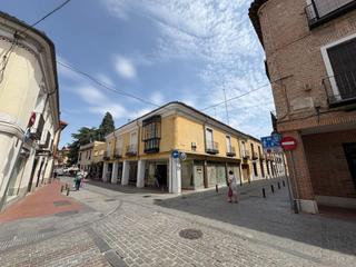 Casa adossada a Casco Histórico. Venta edificio en alcala de henares