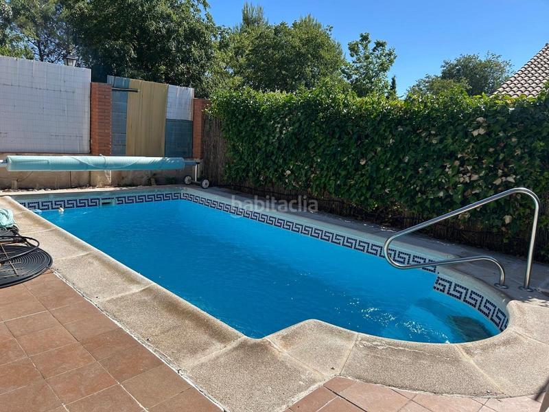 Foto 11078d6f-9cf8-4a50-a59d-5bf3ebd5c053. Casa bifamiliare con riscaldamento parcheggio in Pioz