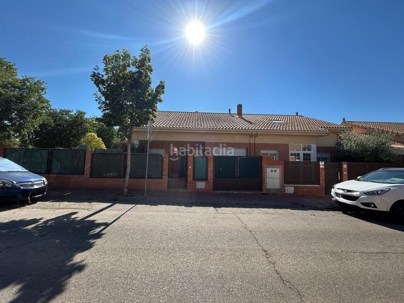 Foto 2b5831eb-f088-450f-991c-7a6298447cba. Casa bifamiliare con riscaldamento parcheggio in Pioz