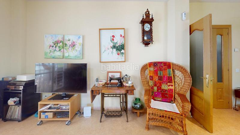 Foto 516e0c33-cbce-4ed1-9c40-637f1b42c1d4. Casa bifamiliare con riscaldamento parcheggio in Pioz