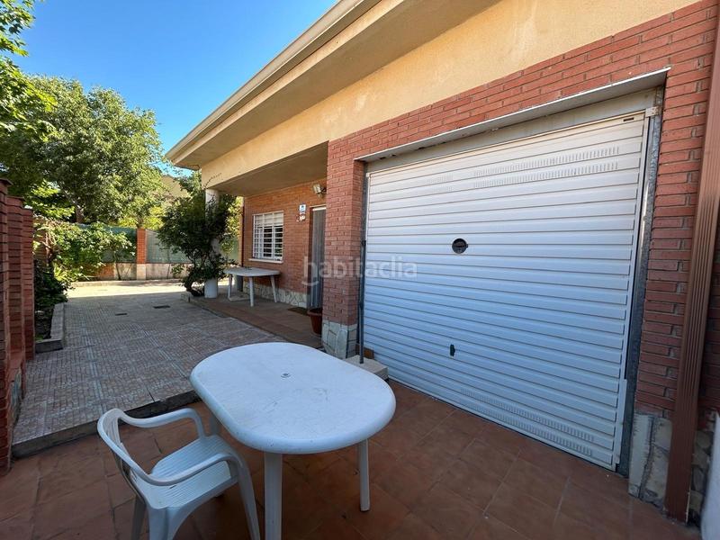 Foto 663fc0ce-9221-4ff4-9e93-2895a47c22a0. Casa bifamiliare con riscaldamento parcheggio in Pioz