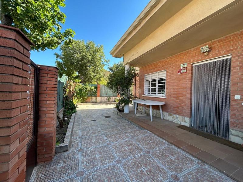 Foto 7e5aae0b-6e26-4be2-bc4f-fdb228a3aa16. Casa bifamiliare con riscaldamento parcheggio in Pioz