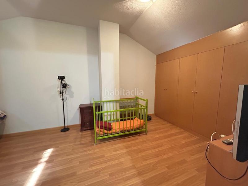 Foto 9caf4195-4aa0-4106-b6b5-09be859ec7ef. Casa bifamiliare con riscaldamento parcheggio in Pioz