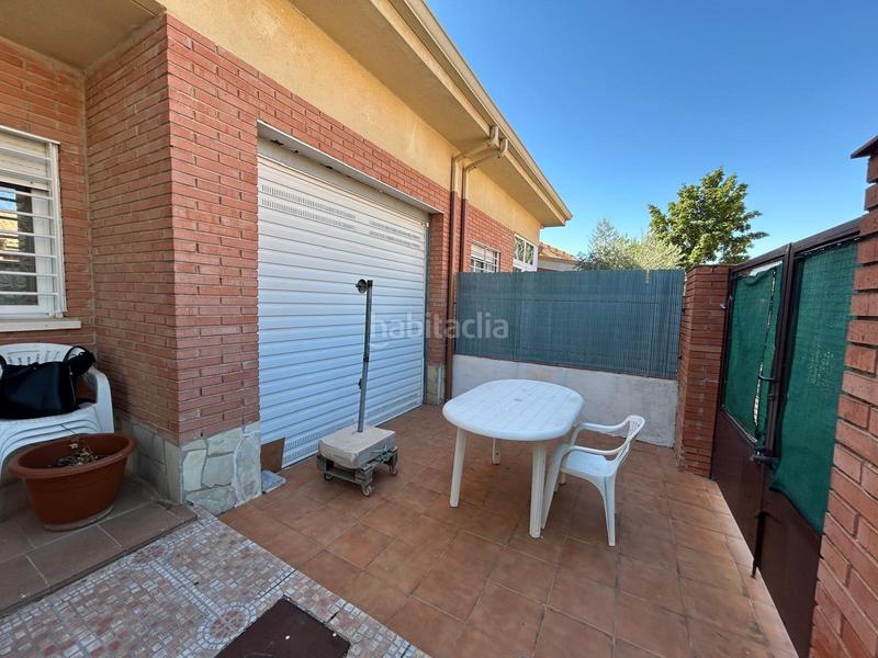 Foto 9feadea3-54b8-40ab-a50a-5cc5e4778254. Casa bifamiliare con riscaldamento parcheggio in Pioz