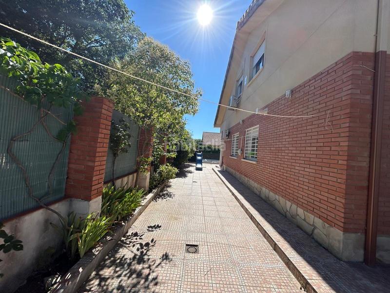 Foto b17fca8e-6c57-496f-a583-164d56c2ed89. Casa bifamiliare con riscaldamento parcheggio in Pioz