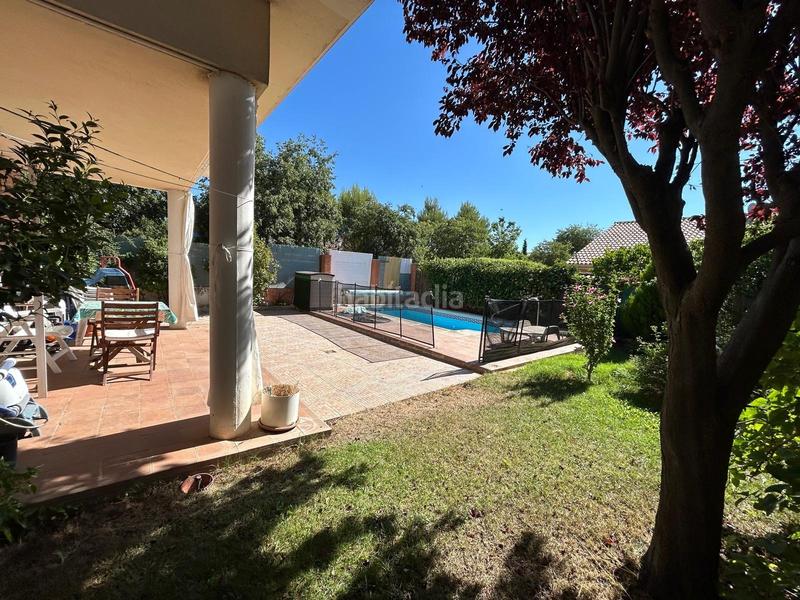 Foto cfbac441-8bc2-4881-a266-48ab1c9facf9. Casa bifamiliare con riscaldamento parcheggio in Pioz