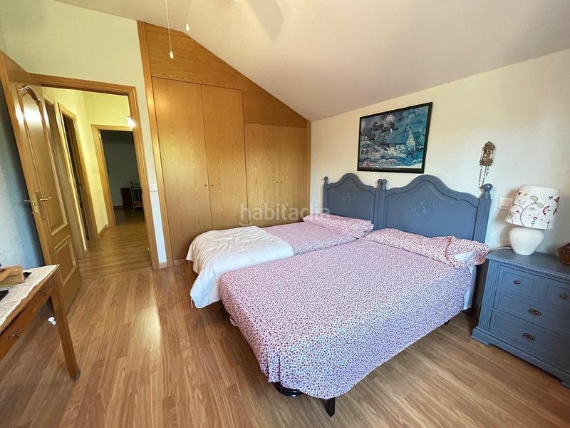 Foto faa2fd18-b748-4e61-b3df-24afc40e214e. Casa bifamiliare con riscaldamento parcheggio in Pioz